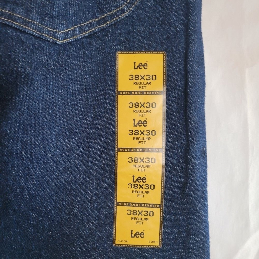 NWT Lee Men's Regular Fit Pepper Wash Straight Leg Jeans Size 38x30 - Picture 7 of 9